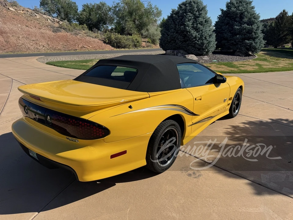 2002 Pontiac Firebird Trans Am 4th Gen - Image 2 of 12