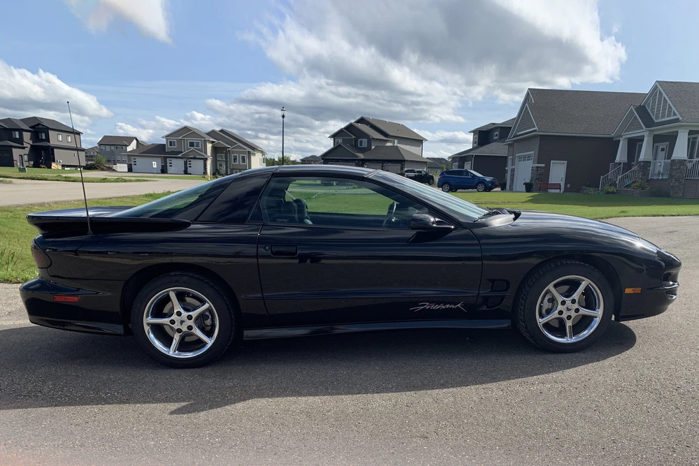 2002 Pontiac Firebird Trans Am 4th Gen - Image 5 of 5
