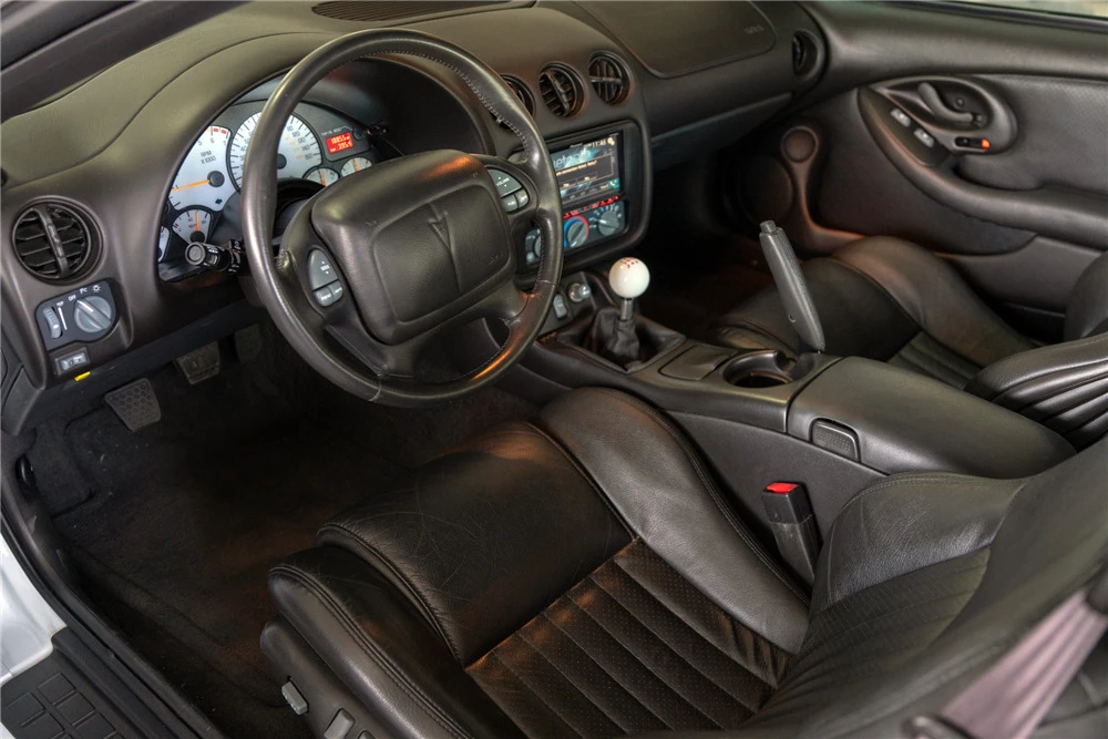 2002 Pontiac Firebird Trans Am 4th Gen - Image 4 of 5