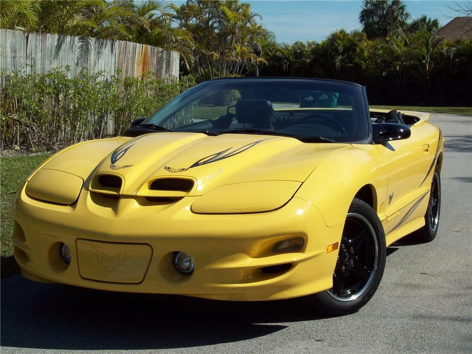 2002 Pontiac Firebird Trans Am 4th Gen - Image 2 of 3