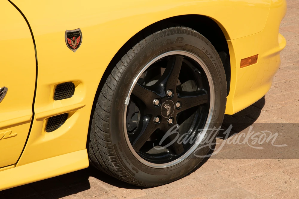 2002 Pontiac Firebird Trans Am 4th Gen - Image 15 of 31