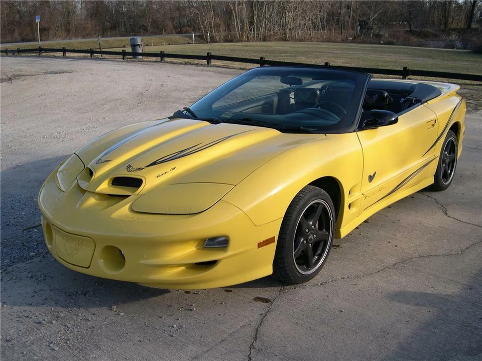 2002 Pontiac Firebird Trans Am 4th Gen - Image 2 of 5