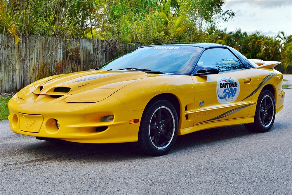 2002 Pontiac Firebird Trans Am 4th Gen - Image 2 of 5