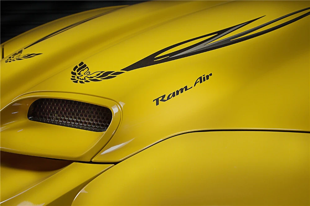 2002 Pontiac Firebird Trans Am 4th Gen - Image 6 of 6