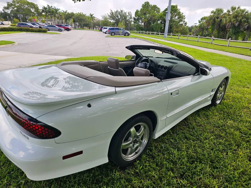 2002 Pontiac Firebird Trans Am 4th Gen - Image 5 of 12