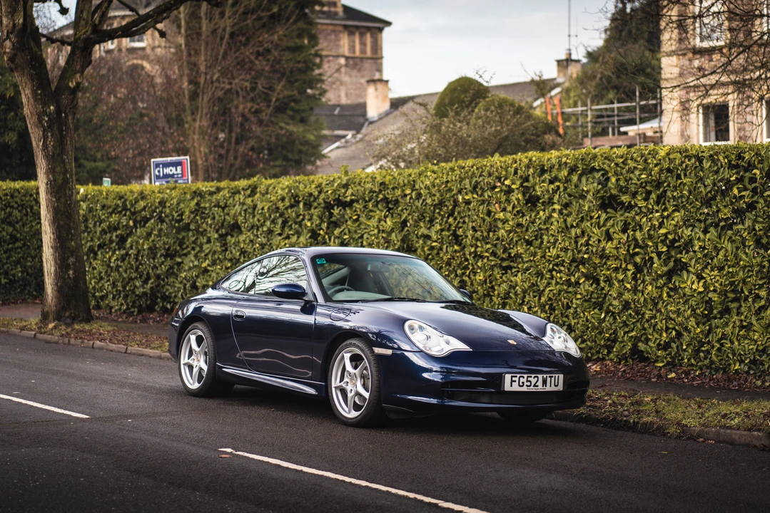 2002 Porsche 996 Carrera 4 - Image 4 of 31