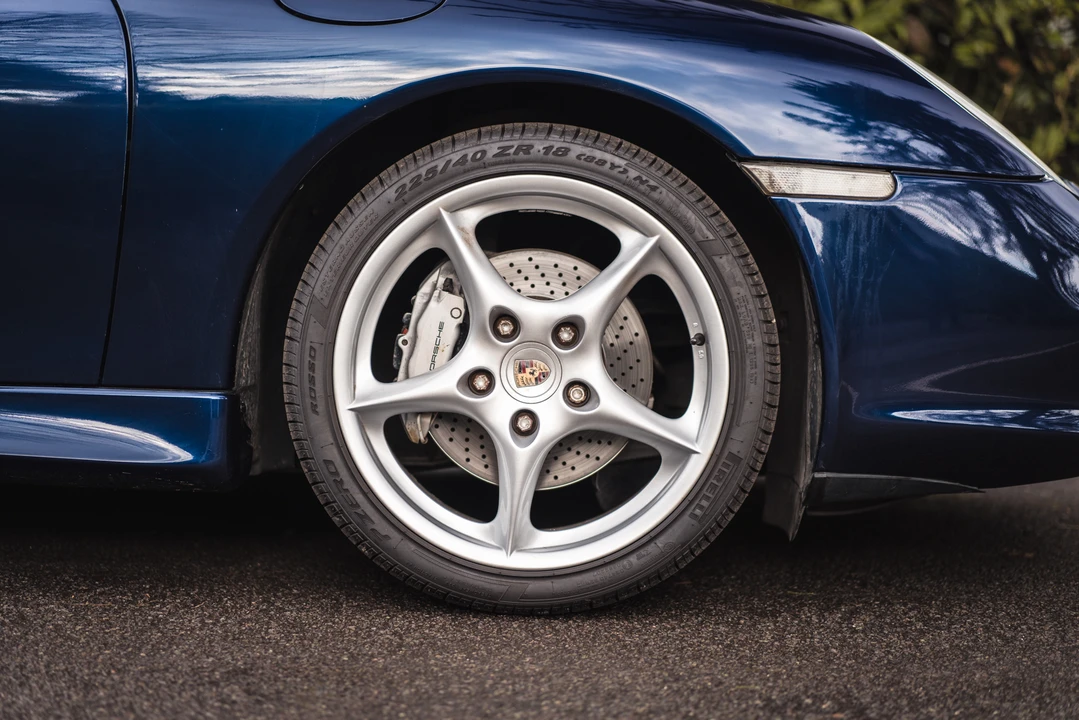 2002 Porsche 996 Carrera 4 - Image 6 of 31