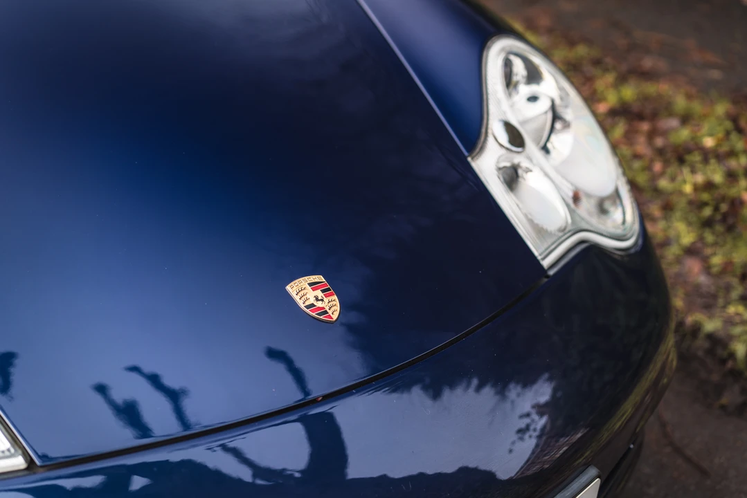 2002 Porsche 996 Carrera 4 - Image 14 of 31