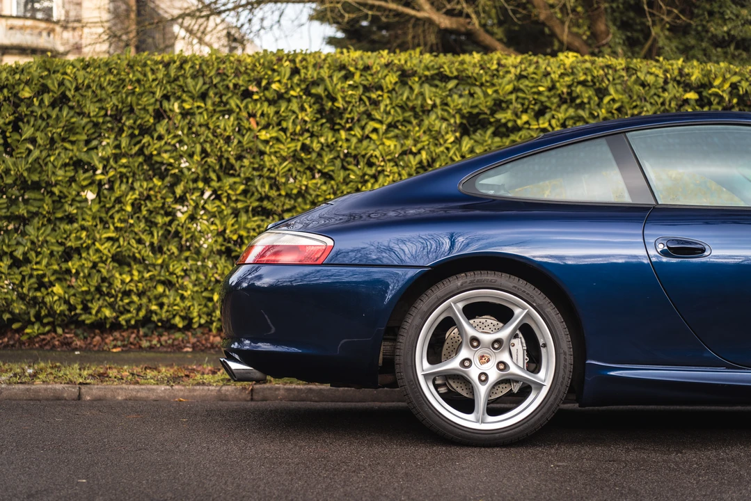 2002 Porsche 996 Carrera 4 - Image 30 of 31