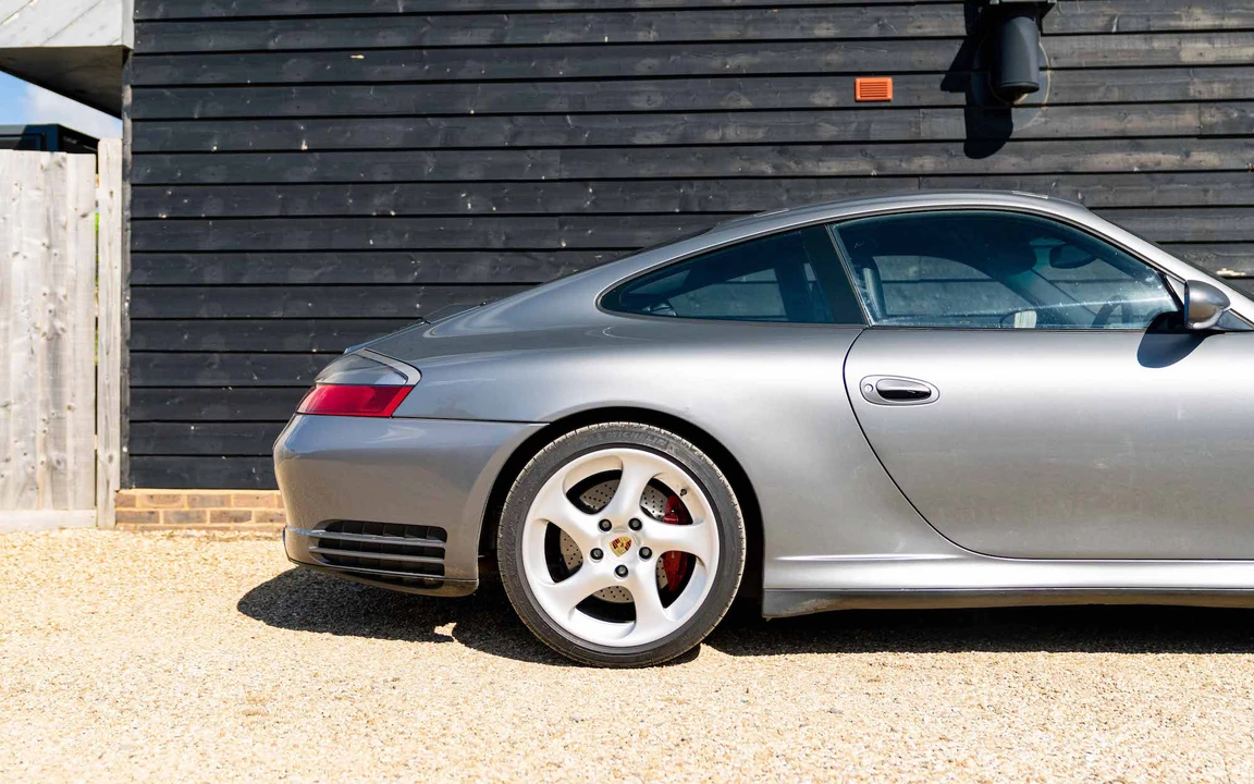 2002 Porsche 996 Carrera 4S - Image 23 of 31