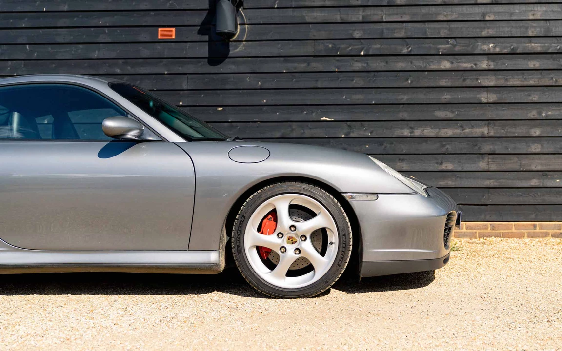 2002 Porsche 996 Carrera 4S - Image 24 of 31