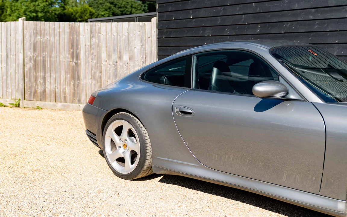 2002 Porsche 996 Carrera 4S - Image 25 of 31