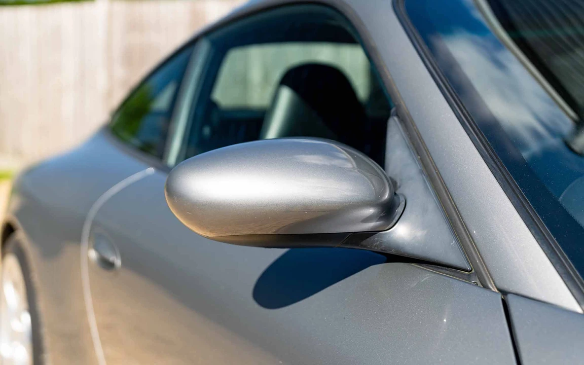 2002 Porsche 996 Carrera 4S - Image 27 of 31