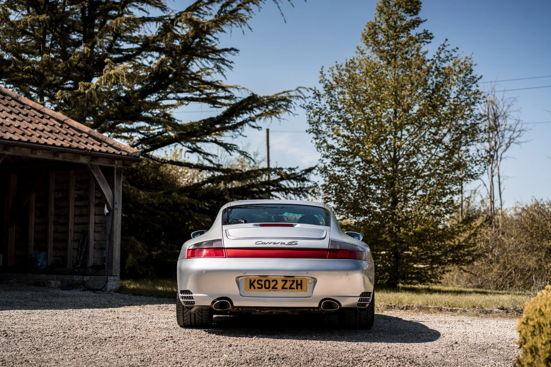 2002 Porsche 996 Carrera 4S - Image 13 of 31