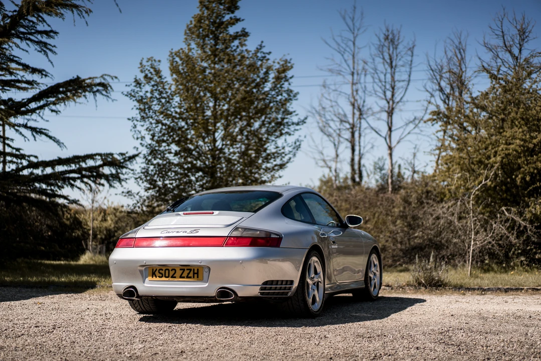 2002 Porsche 996 Carrera 4S - Image 25 of 31