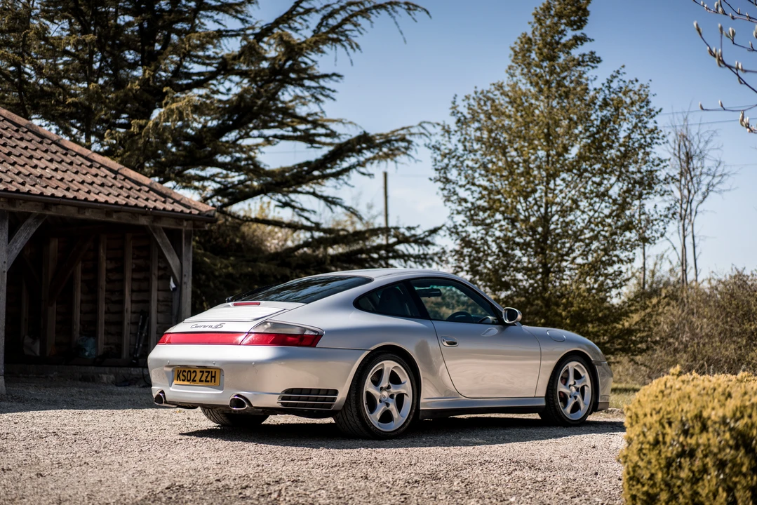 2002 Porsche 996 Carrera 4S - Image 11 of 31