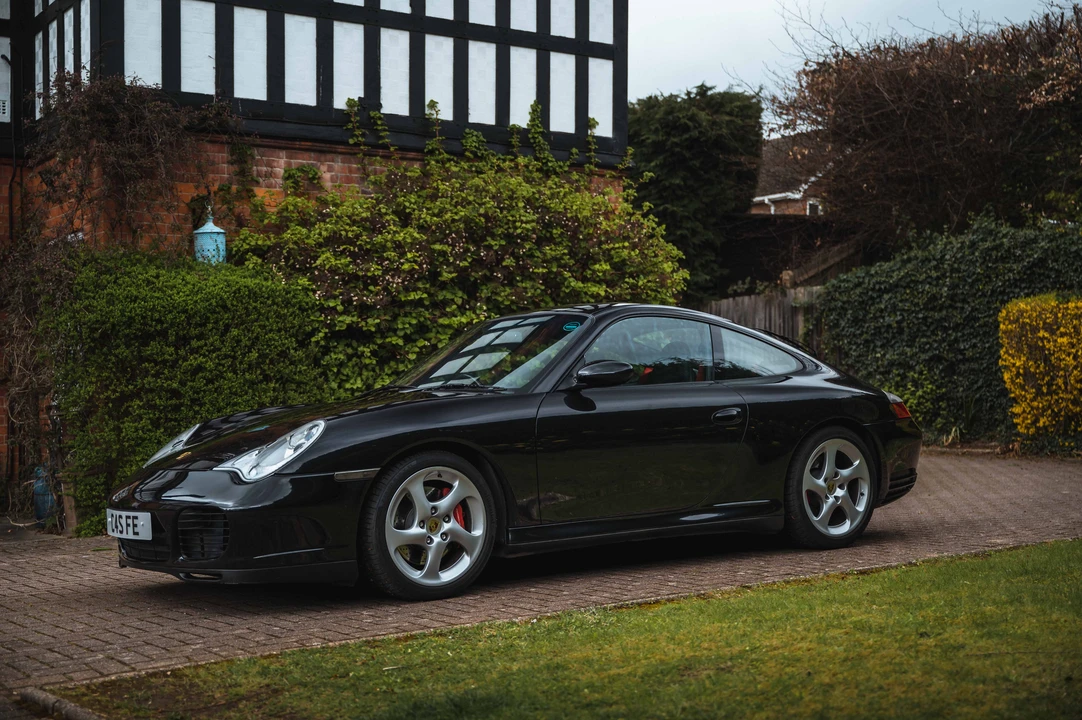 2002 Porsche 996 Carrera 4S - Image 8 of 31