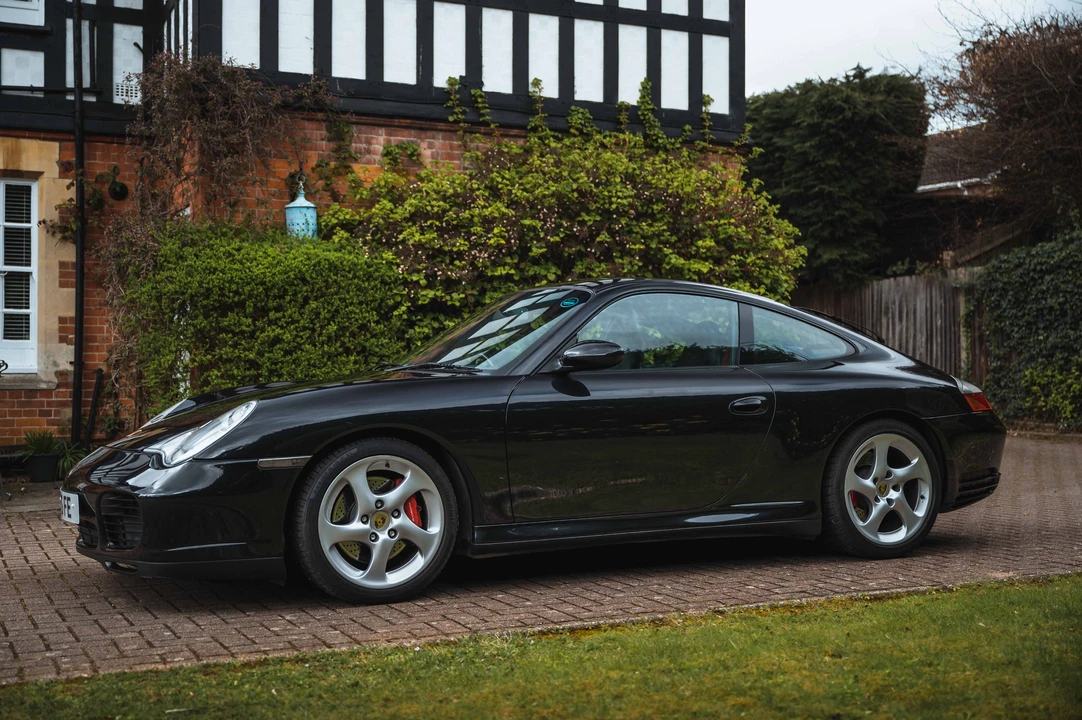 2002 Porsche 996 Carrera 4S - Image 9 of 31