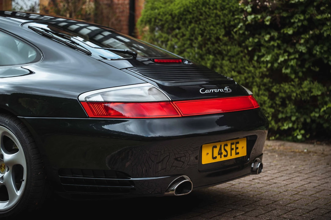 2002 Porsche 996 Carrera 4S - Image 15 of 31