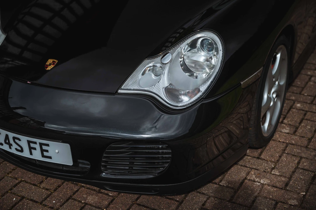 2002 Porsche 996 Carrera 4S - Image 20 of 31