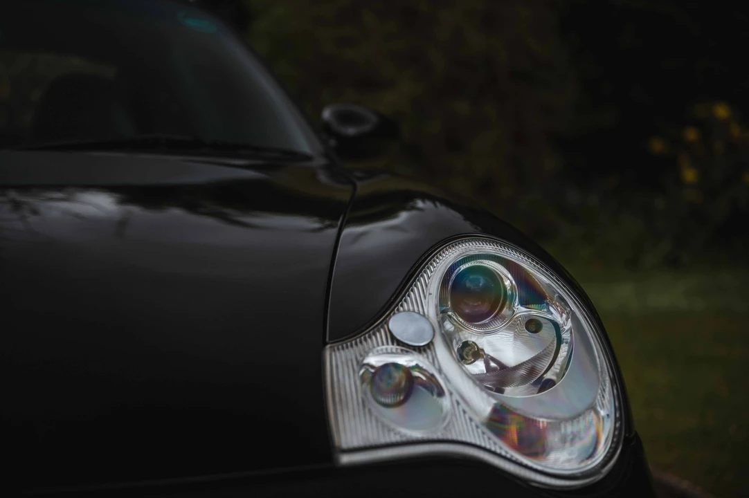 2002 Porsche 996 Carrera 4S - Image 25 of 31