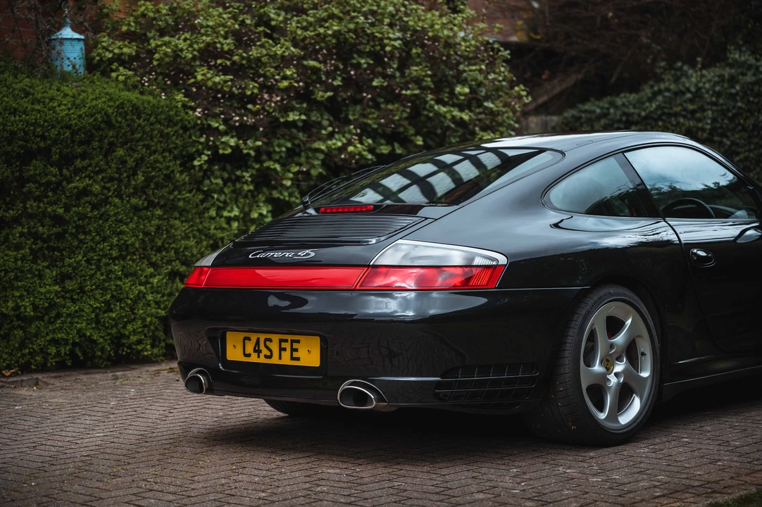 2002 Porsche 996 Carrera 4S - Image 16 of 31