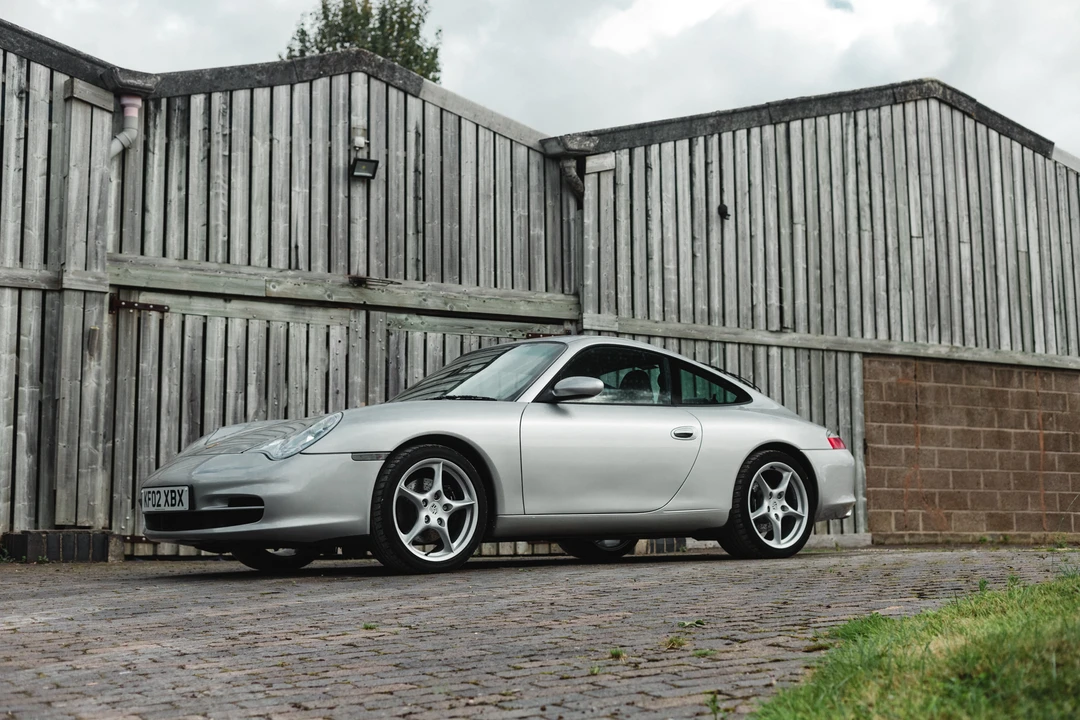 2002 Porsche 996 Carrera - Image 9 of 31
