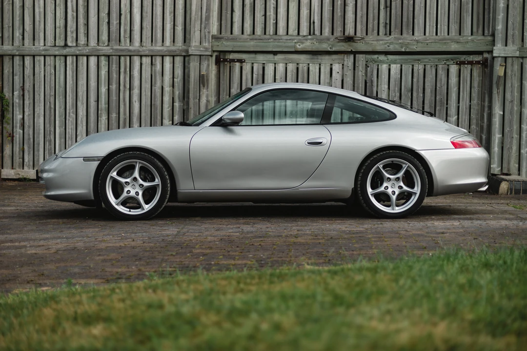 2002 Porsche 996 Carrera - Image 7 of 31