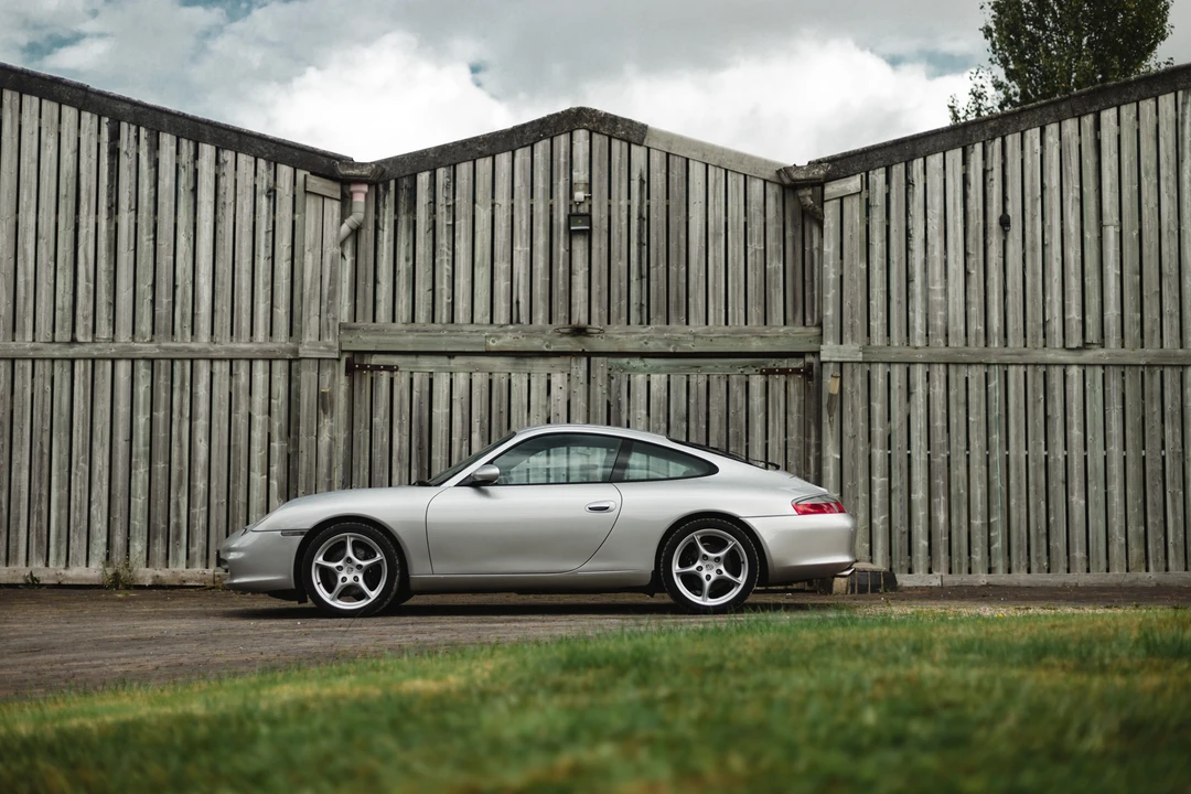 2002 Porsche 996 Carrera - Image 15 of 31
