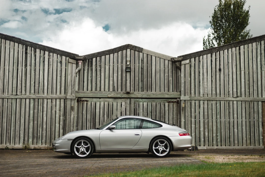 2002 Porsche 996 Carrera - Image 16 of 31