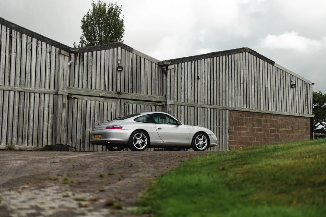 2002 Porsche 996 Carrera - Image 24 of 31