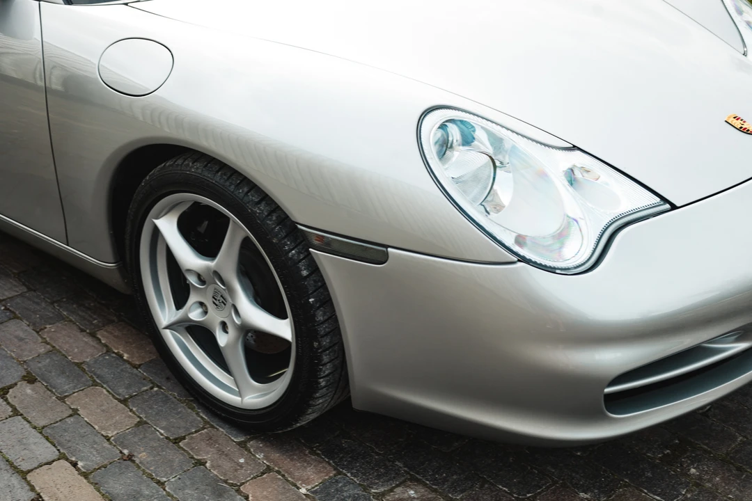 2002 Porsche 996 Carrera - Image 29 of 31