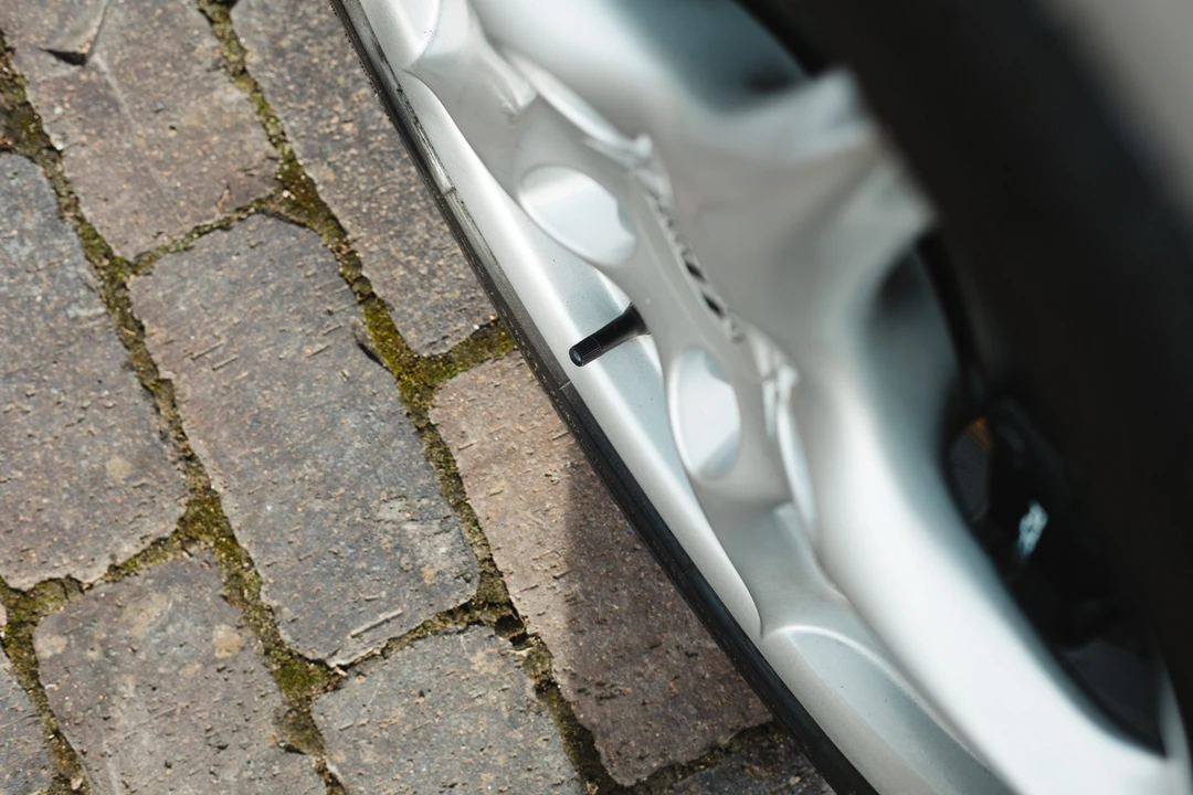 2002 Porsche 996 Carrera - Image 31 of 31