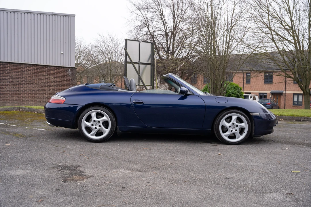 2002 Porsche 996 Carrera - Image 5 of 31