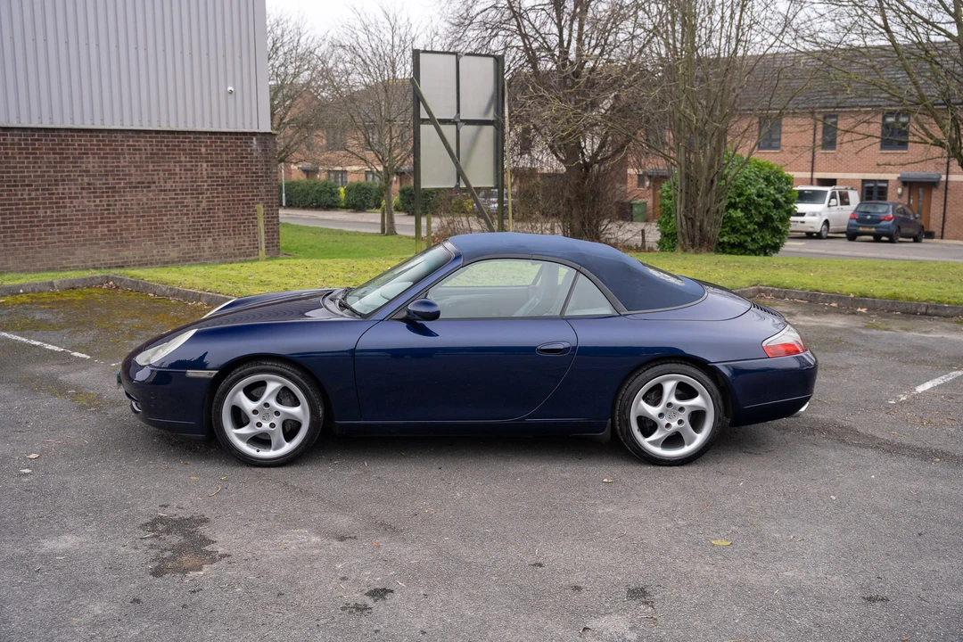 2002 Porsche 996 Carrera - Image 20 of 31