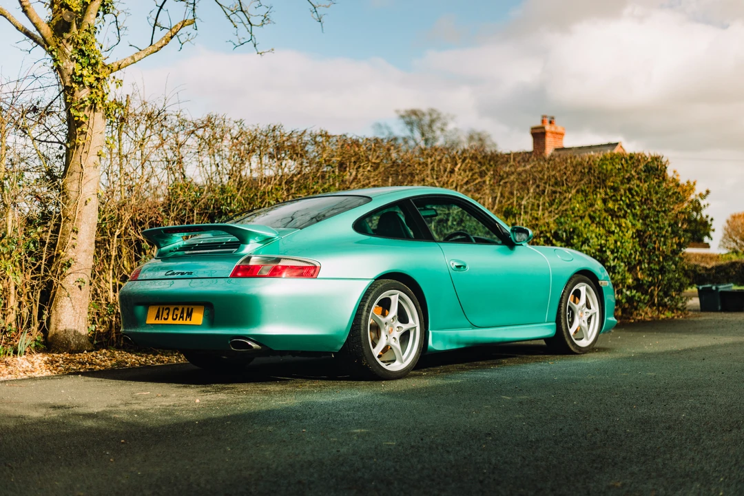 2002 Porsche 996 Carrera - Image 25 of 31