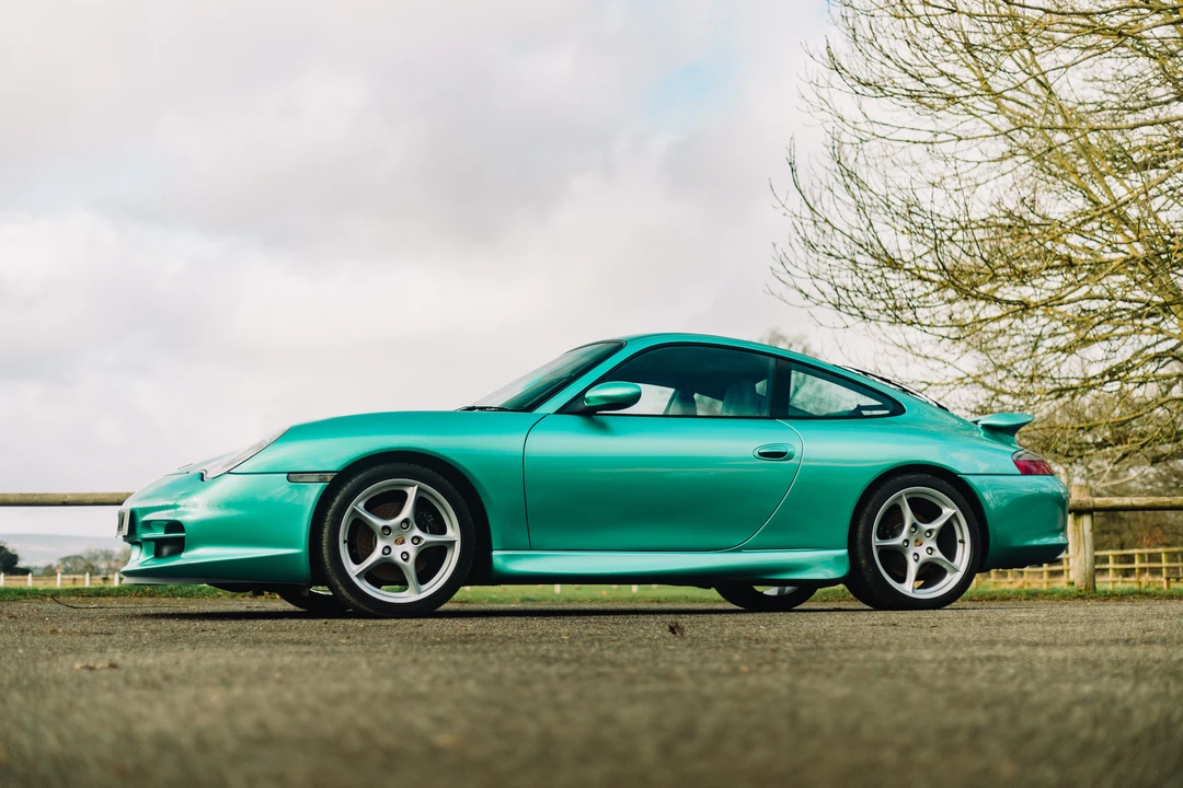 2002 Porsche 996 Carrera - Image 5 of 31