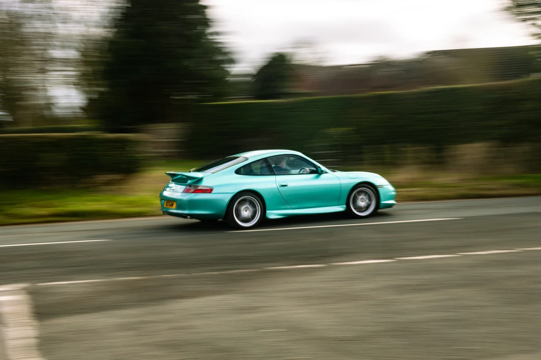 2002 Porsche 996 Carrera - Image 12 of 31