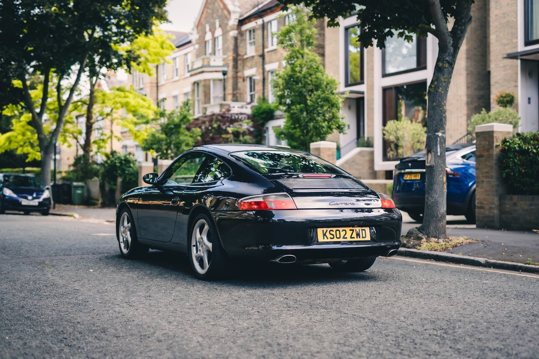 2002 Porsche 996 Carrera - Image 6 of 31