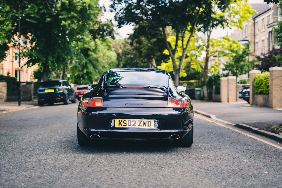 2002 Porsche 996 Carrera - Image 7 of 31