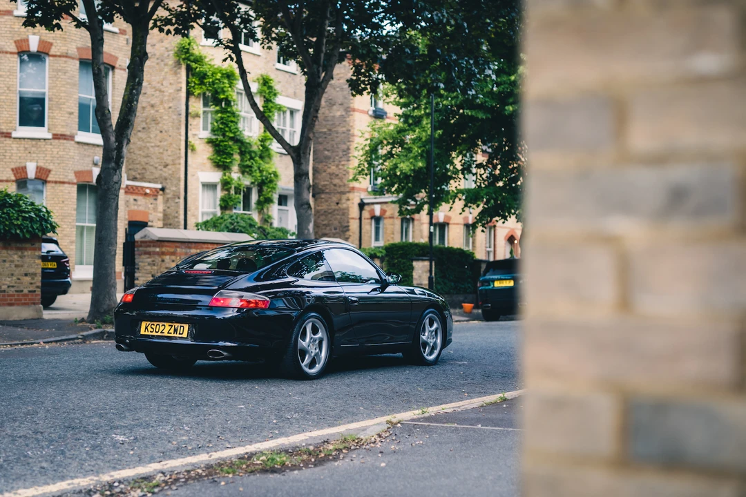 2002 Porsche 996 Carrera - Image 24 of 31