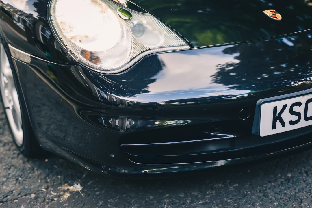 2002 Porsche 996 Carrera - Image 28 of 31