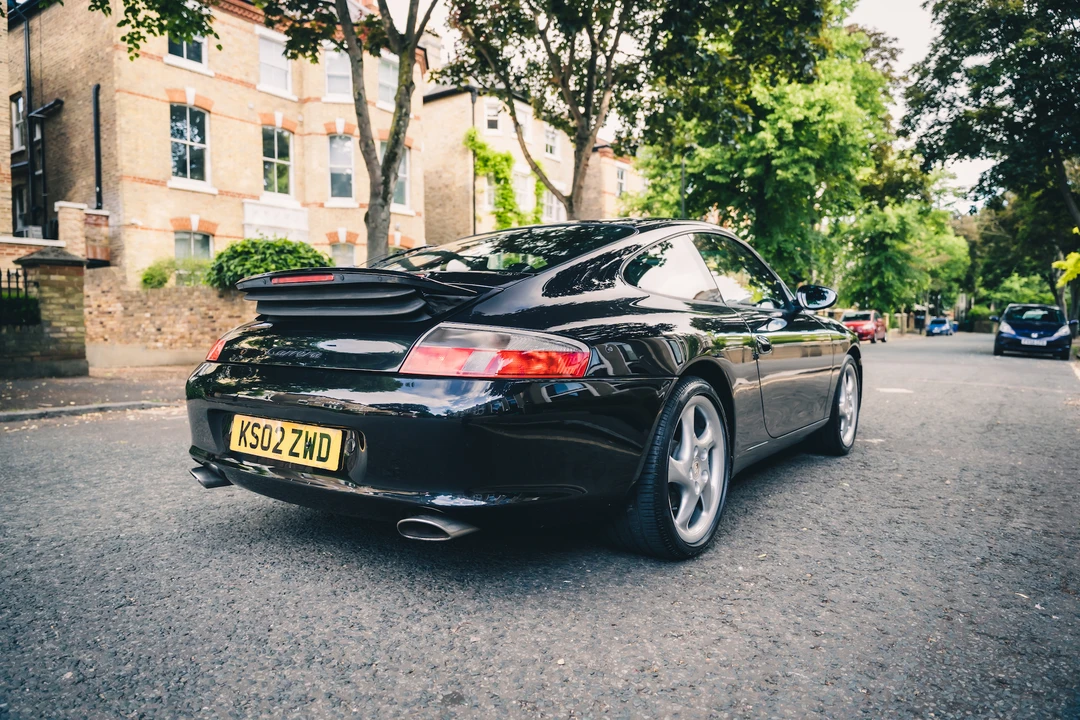 2002 Porsche 996 Carrera - Image 14 of 31