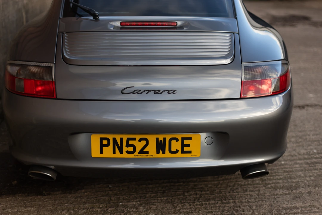 2002 Porsche 996 Carrera - Image 29 of 31