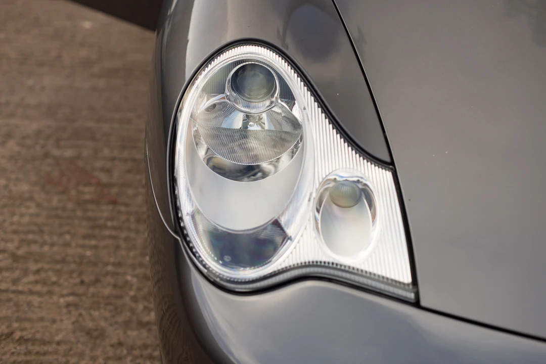2002 Porsche 996 Carrera - Image 23 of 31