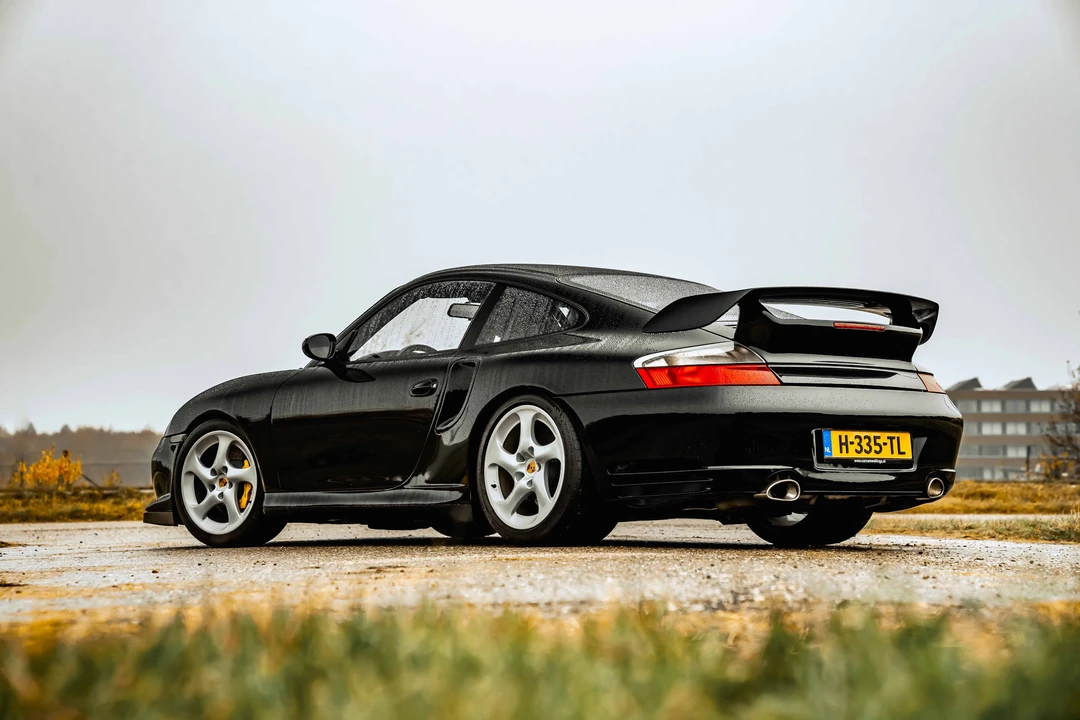2002 Porsche 996 GT2 - Image 29 of 31