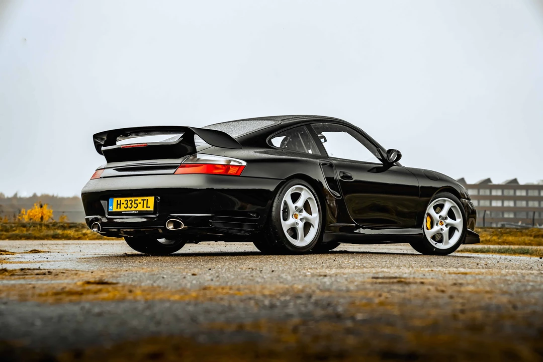 2002 Porsche 996 GT2 - Image 13 of 31