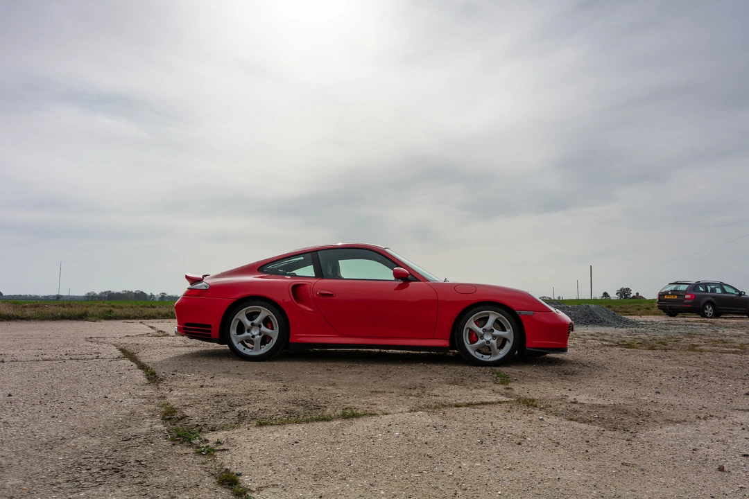 2002 Porsche 996 Turbo - Image 9 of 31