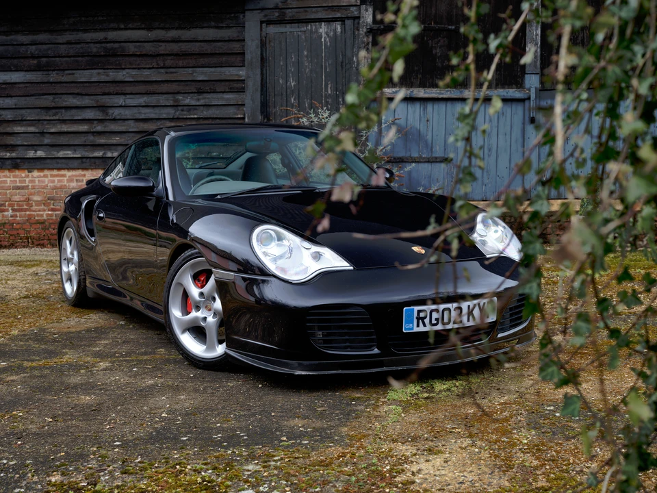 2002 Porsche 996 Turbo - Image 10 of 31