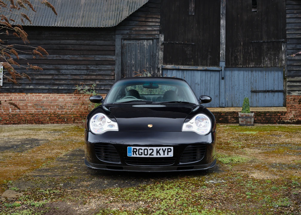 2002 Porsche 996 Turbo - Image 16 of 31